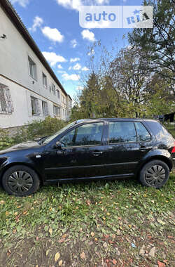 Хэтчбек Volkswagen Golf 2000 в Самборе