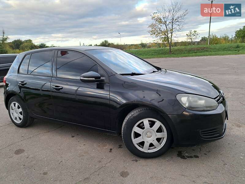 Хэтчбек Volkswagen Golf 2011 в Балте