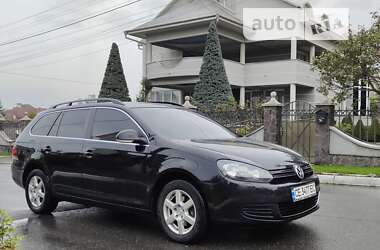 Универсал Volkswagen Golf 2011 в Черновцах