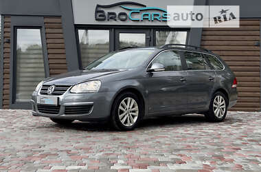 Універсал Volkswagen Golf 2009 в Вінниці