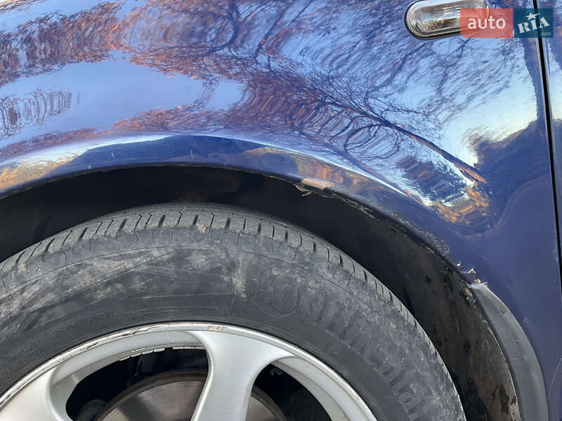 Хэтчбек Volkswagen Golf 2001 в Нововолынске фото 14 Хэтчбек Volkswagen Golf 2001 в Нововолынске