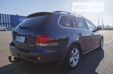 Універсал Volkswagen Golf 2011 в Рівному