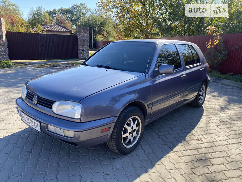 Volkswagen Golf 1996