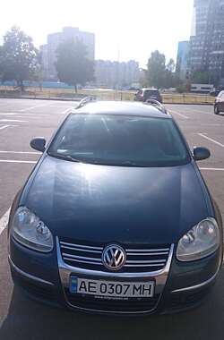 Универсал Volkswagen Golf 2009 в Киеве