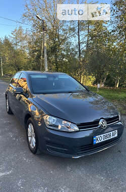 Хетчбек Volkswagen Golf 2013 в Іршаві