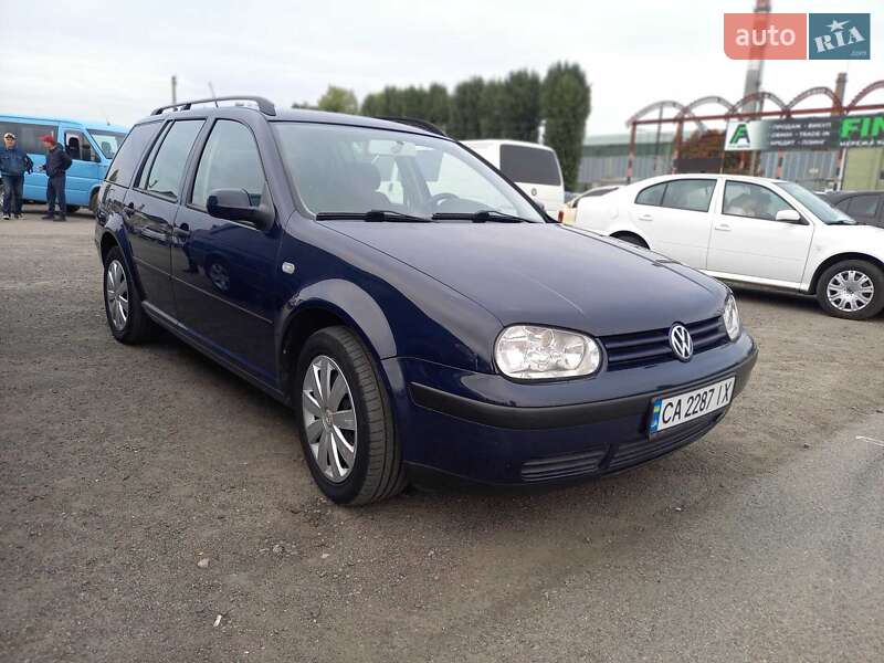 Універсал Volkswagen Golf 2001 в Черкасах