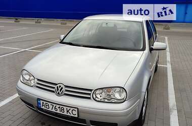 Хэтчбек Volkswagen Golf 2001 в Виннице