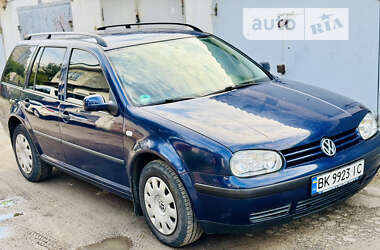 Универсал Volkswagen Golf 2001 в 