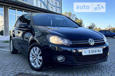 Хетчбек Volkswagen Golf 2011 в Івано-Франківську