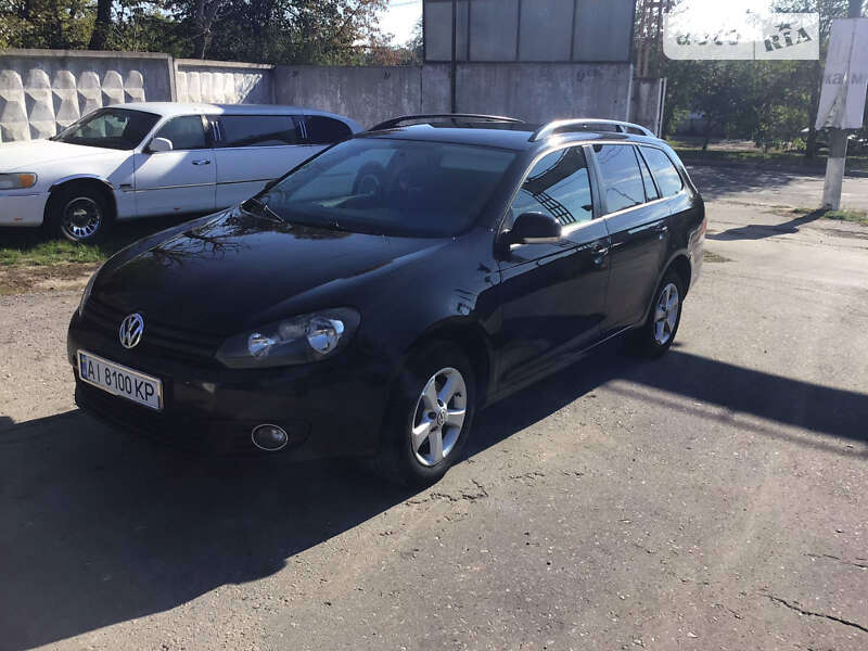 Універсал Volkswagen Golf 2010 в Тетієві