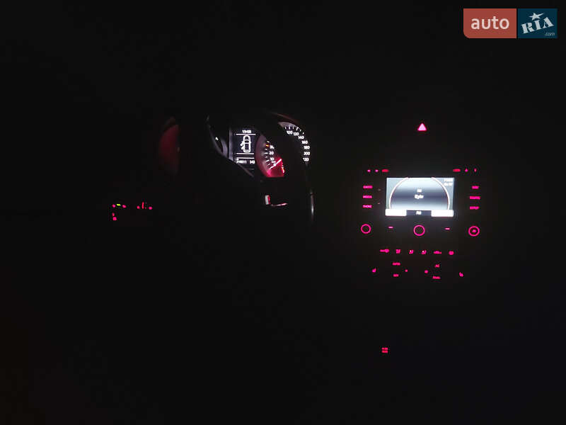 Универсал Volkswagen Golf 2010 в Тетиеве фото 13 Универсал Volkswagen Golf 2010 в Тетиеве