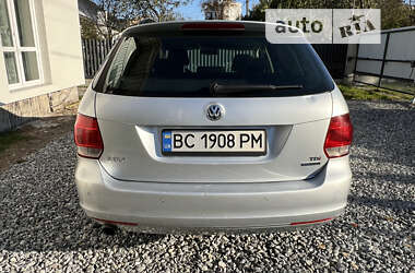 Універсал Volkswagen Golf 2011 в Львові