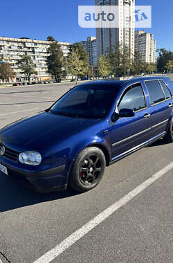 Хэтчбек Volkswagen Golf 2000 в Киеве