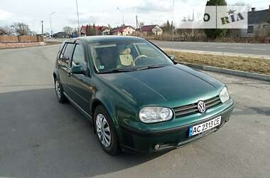 Хетчбек Volkswagen Golf 1999 в Володимир-Волинському