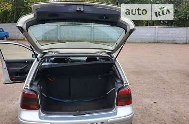 Хэтчбек Volkswagen Golf 1999 в Борисполе