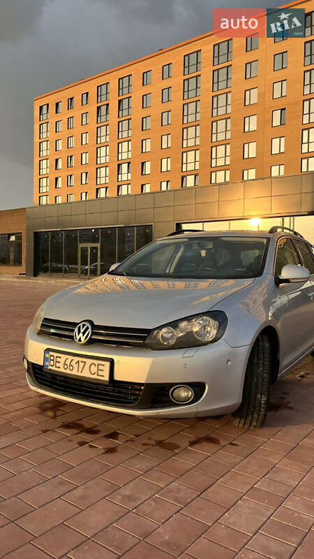 Універсал Volkswagen Golf 2010 в Нетішині