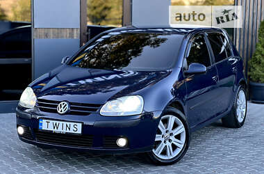 Хэтчбек Volkswagen Golf 2006 в Одессе