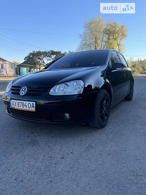 Хэтчбек Volkswagen Golf 2007 в Богодухове