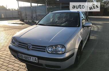 Универсал Volkswagen Golf 2000 в Малине