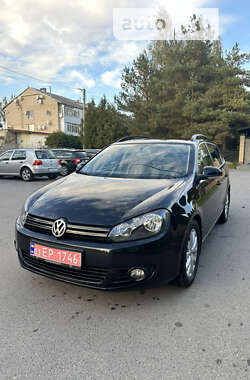 Універсал Volkswagen Golf 2011 в Луцьку