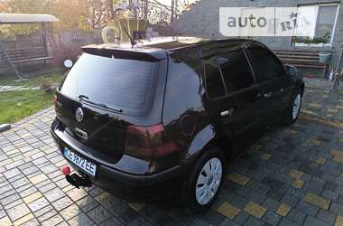 Хэтчбек Volkswagen Golf 1999 в Черновцах