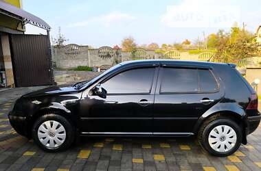 Хетчбек Volkswagen Golf 1999 в Чернівцях