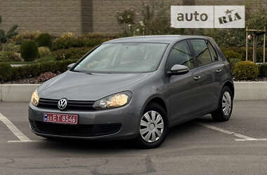 Хетчбек Volkswagen Golf 2010 в Запоріжжі