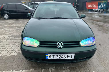 Хэтчбек Volkswagen Golf 1998 в Коломые