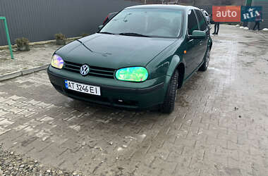 Хэтчбек Volkswagen Golf 1998 в Коломые