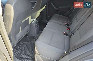 Хэтчбек Volkswagen Golf 2007 в 