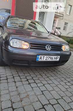 Хэтчбек Volkswagen Golf 1998 в Надворной