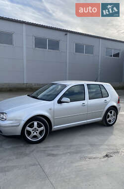 Хэтчбек Volkswagen Golf 2003 в Тернополе