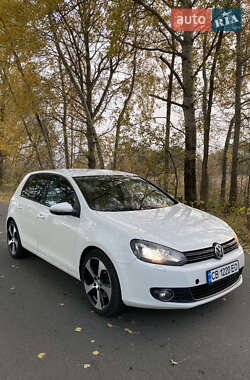 Хетчбек Volkswagen Golf 2010 в Мені