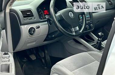 Універсал Volkswagen Golf 2009 в Сумах