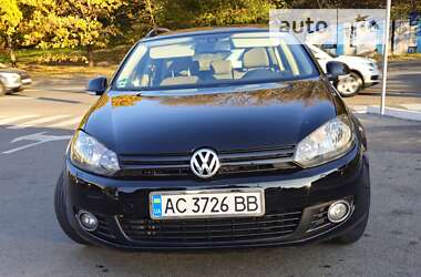 Універсал Volkswagen Golf 2012 в Києві