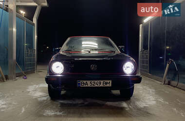 Хэтчбек Volkswagen Golf 1987 в Кропивницком