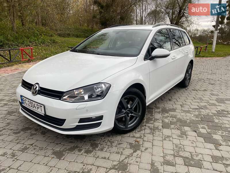 Универсал Volkswagen Golf 2014 в Львове