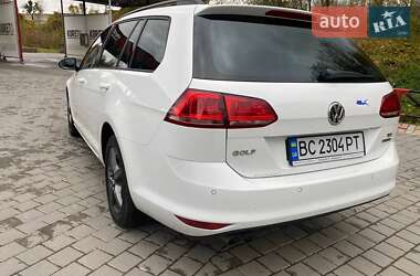 Универсал Volkswagen Golf 2014 в Львове