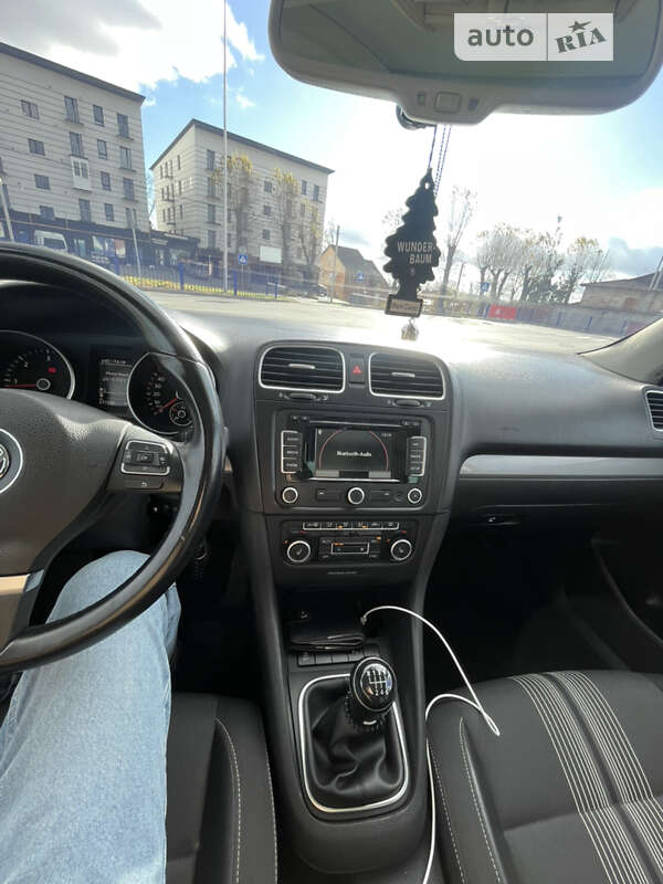 Универсал Volkswagen Golf 2012 в Тернополе