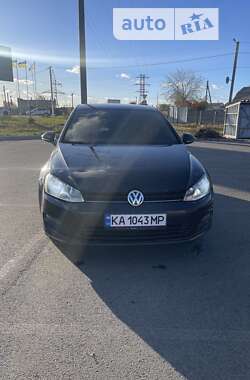 Хэтчбек Volkswagen Golf 2013 в Киеве