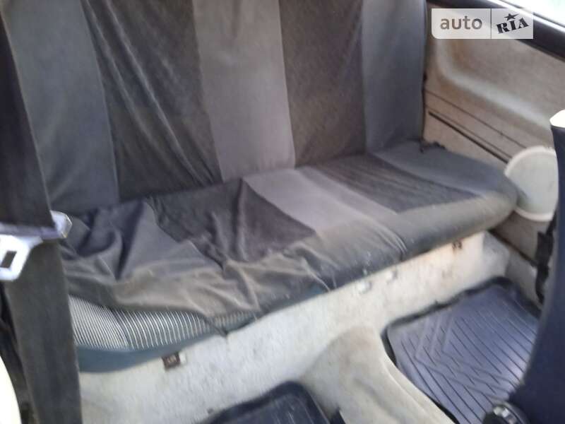 Хэтчбек Volkswagen Golf 1986 в Самборе