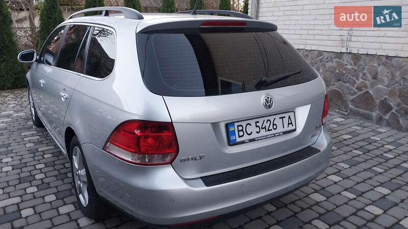 Универсал Volkswagen Golf 2009 в Ходорове