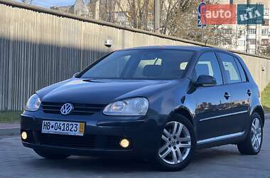 Хэтчбек Volkswagen Golf 2006 в Луцке