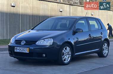 Хэтчбек Volkswagen Golf 2006 в Луцке