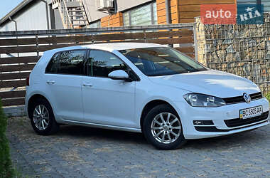 Хетчбек Volkswagen Golf 2012 в Стрию