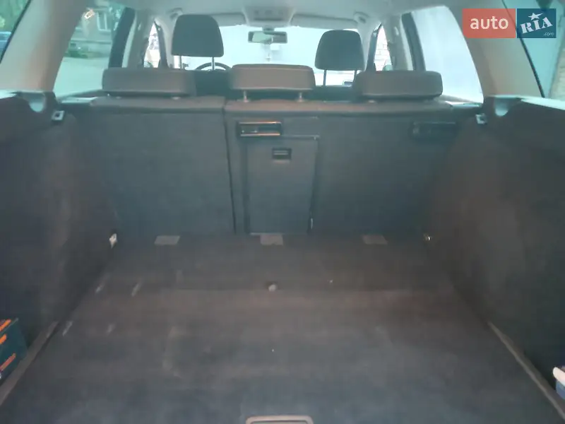 Универсал Volkswagen Golf 2012 в 