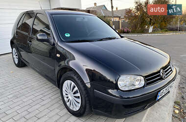 Хэтчбек Volkswagen Golf 1999 в Тульчине