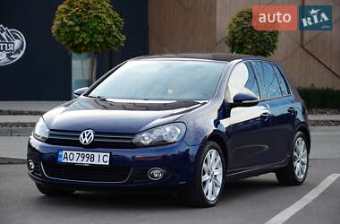 Хэтчбек Volkswagen Golf 2010 в Мукачево