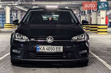 Універсал Volkswagen Golf 2014 в Києві