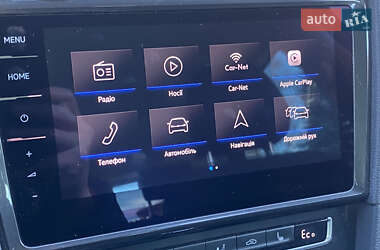 Хэтчбек Volkswagen Golf 2018 в 